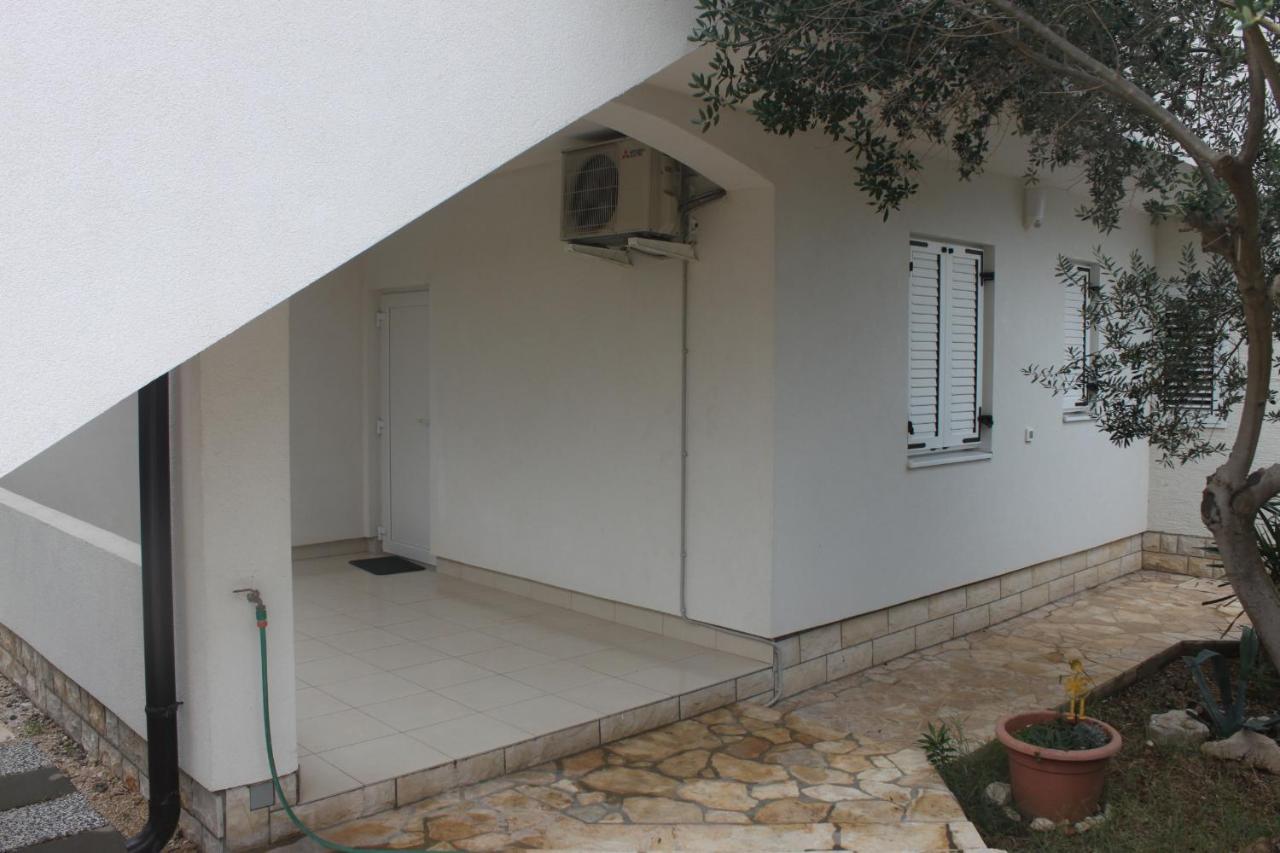 Summer House In Novalja Extérieur photo